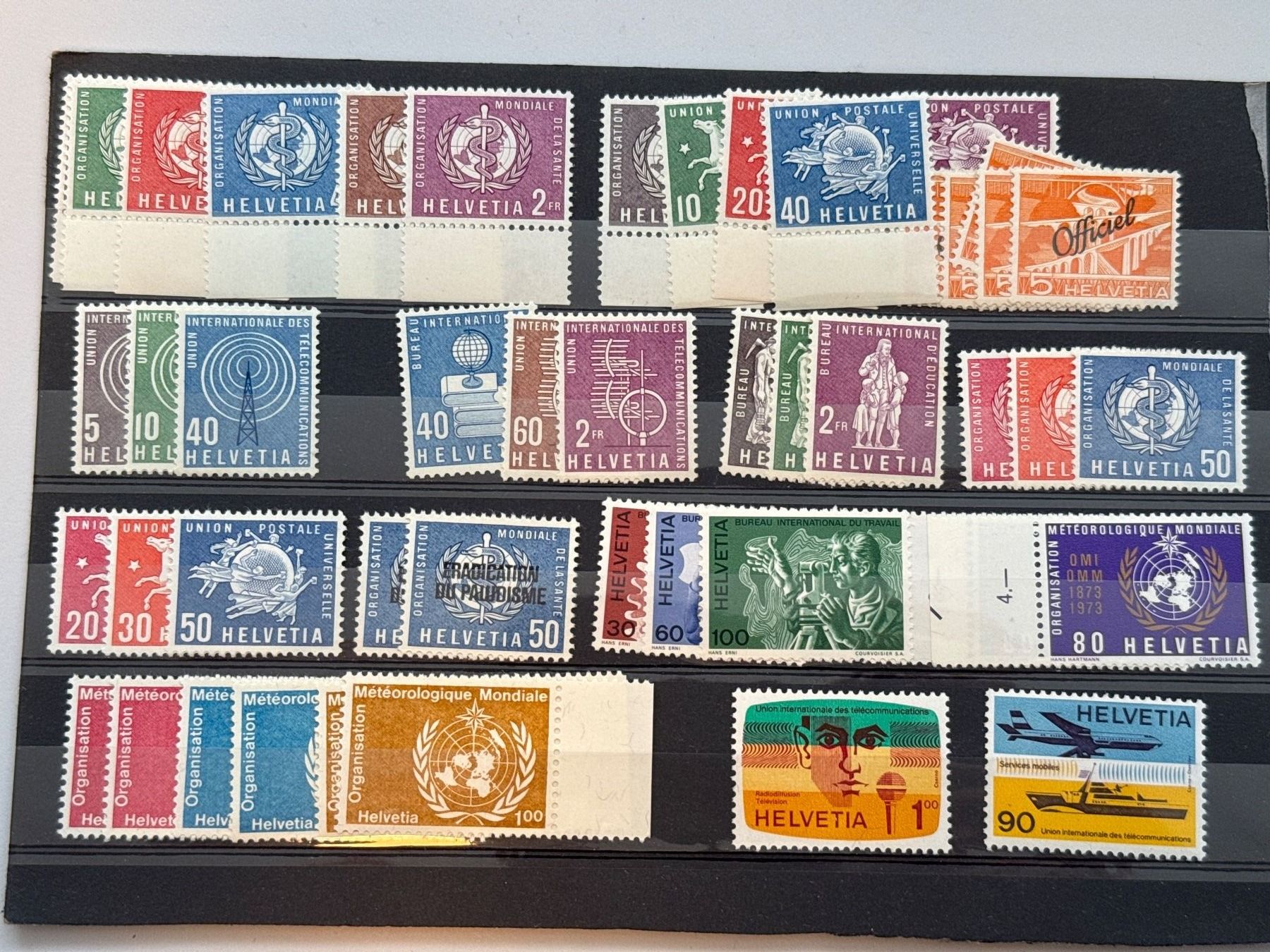 Alle Briefmarken: Dienstmarken Lot, postfrisch – Gebraucht aus Küssnacht am Rigi von POSTOMASTER