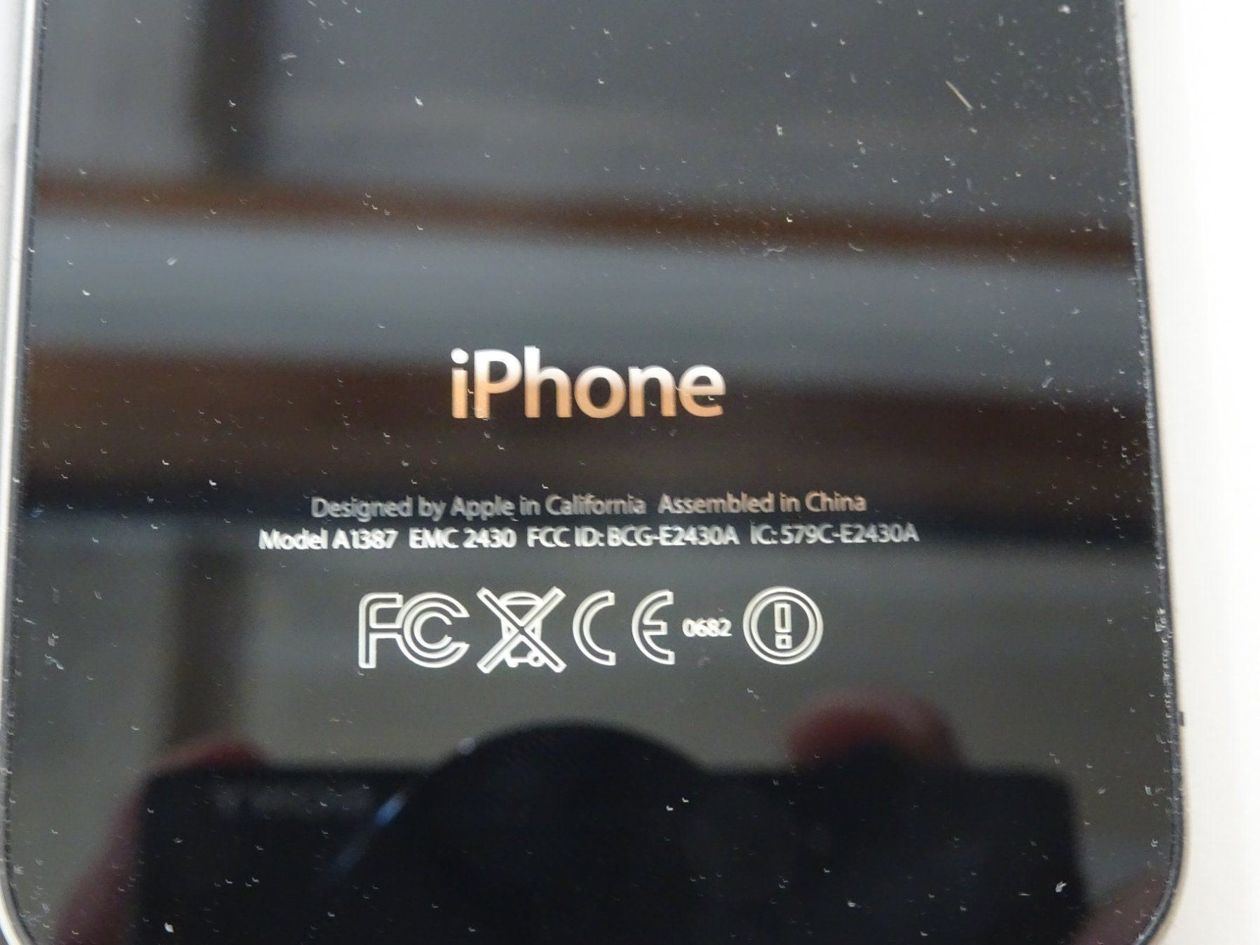 Apple Telefoni cellulari / Smartphones: Apple SET Ipad Iphone A1524 A1474 A1387 A1387 Code gesperrt! – Usato da Goldswil b. Interlaken venduto da troedlermarkt-goldsw 5