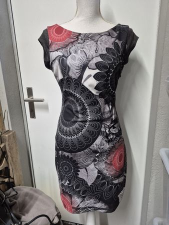 Desigual Kleid Gr.M, bunt, Top!