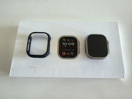 Apple Watch Ultra 2 + 3 straps + Latercase