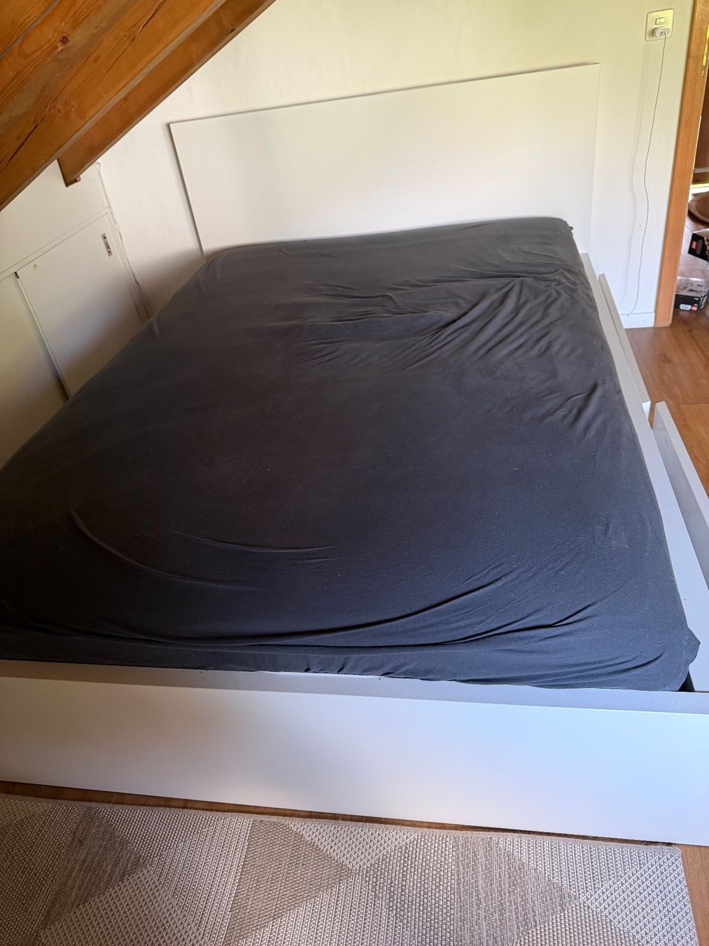 Ikea Letti: Ikea Bett weiss 140x200cm – Usato da Oberägeri venduto da kaitanja 3