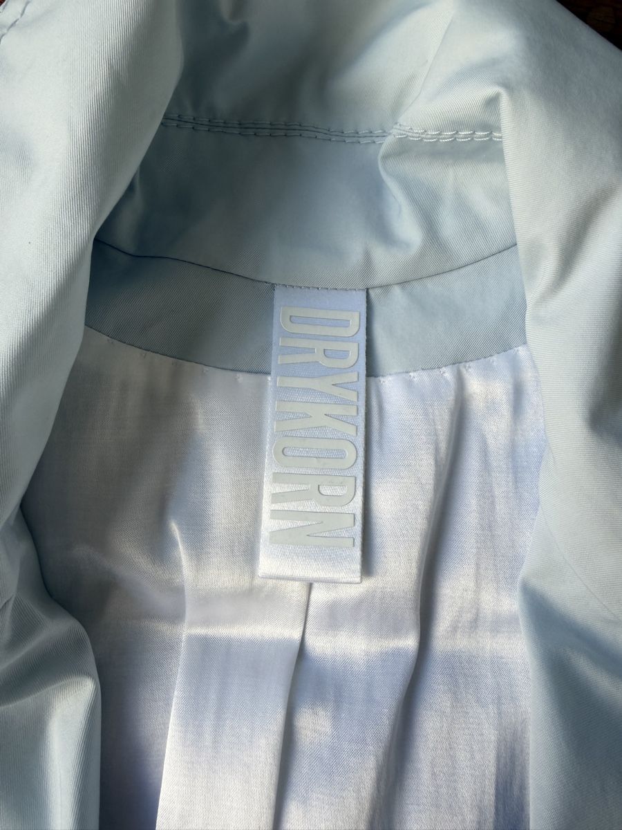 Drykorn Cappotti: DRYKORN Trenchcoat hellblau / NP 360.- / M – Nuovo (secondo la descrizione) da Schlossrued venduto da tinurued 1