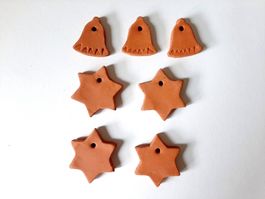 4 Sterne 3 Glocken Keramik Weihnachtsdeko Handarbeit