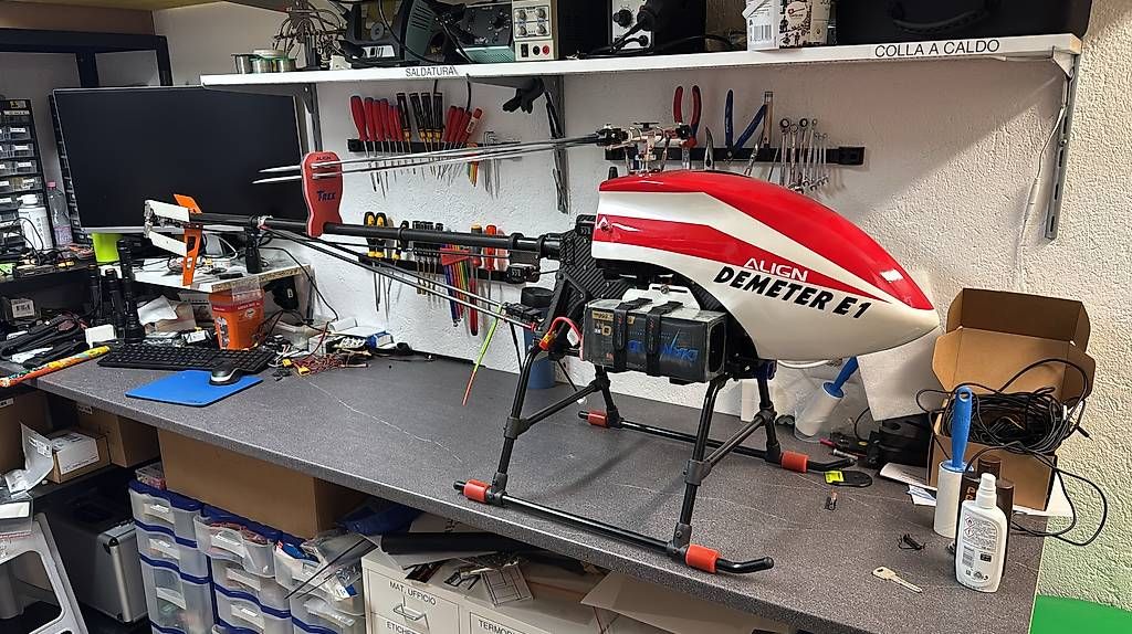 RC Modellbau: RC Helicopter UAV - E1000 – Gebraucht aus S. Antonino von OblivionAerial