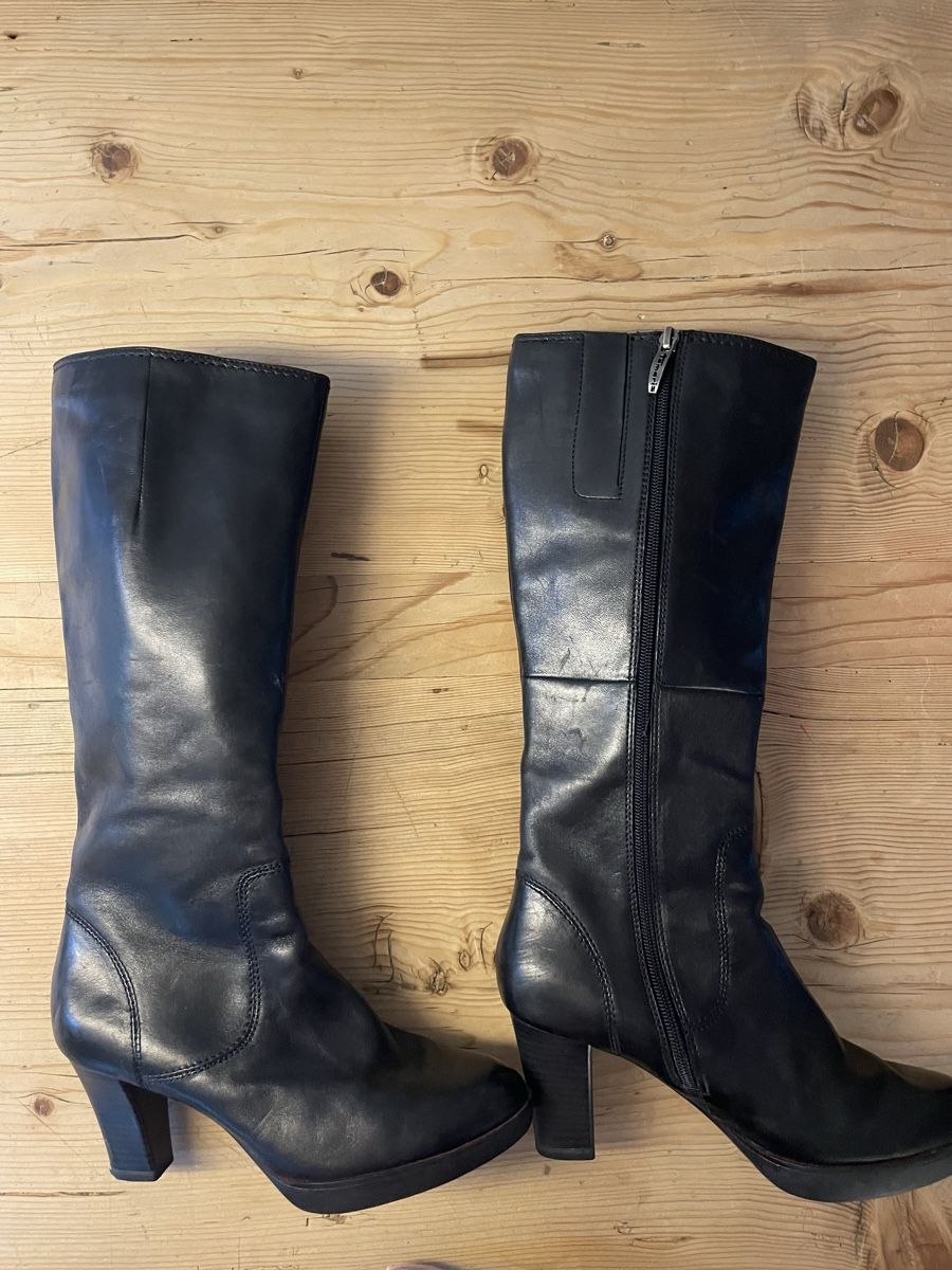 Tamaris Scarpe da donna: Stiefel – Usato da Basel venduto da Quasimoda 2