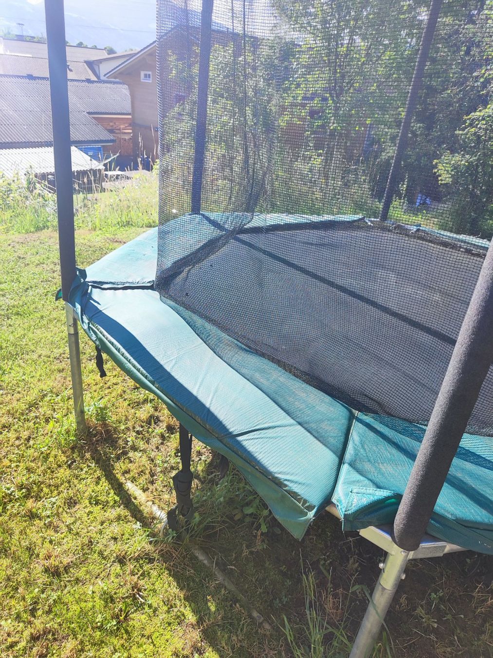 Decathlon Trampolini: Trampolin 240 abzugeben – Usato da Meierskappel venduto da Gimgim 2