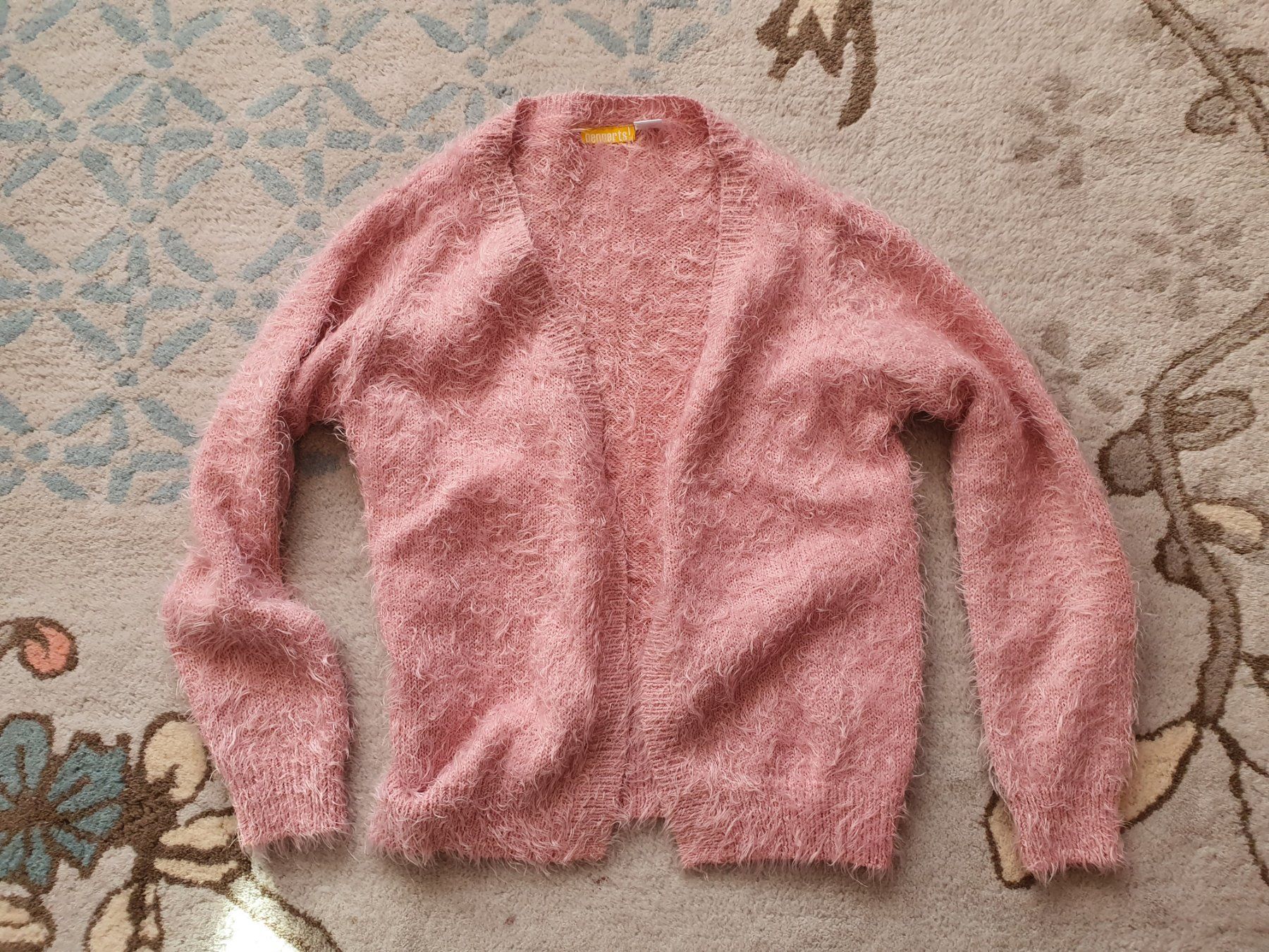Altro abbigliamento per bambina: Strickjacke/cardigan poilu – Usato da La Chaux-de-Fonds venduto da MyriamDo