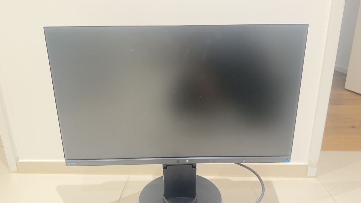 Ecrans: Monitor Eizo  schwarz gebraucht – D'occasion à Baar par Boks82 2