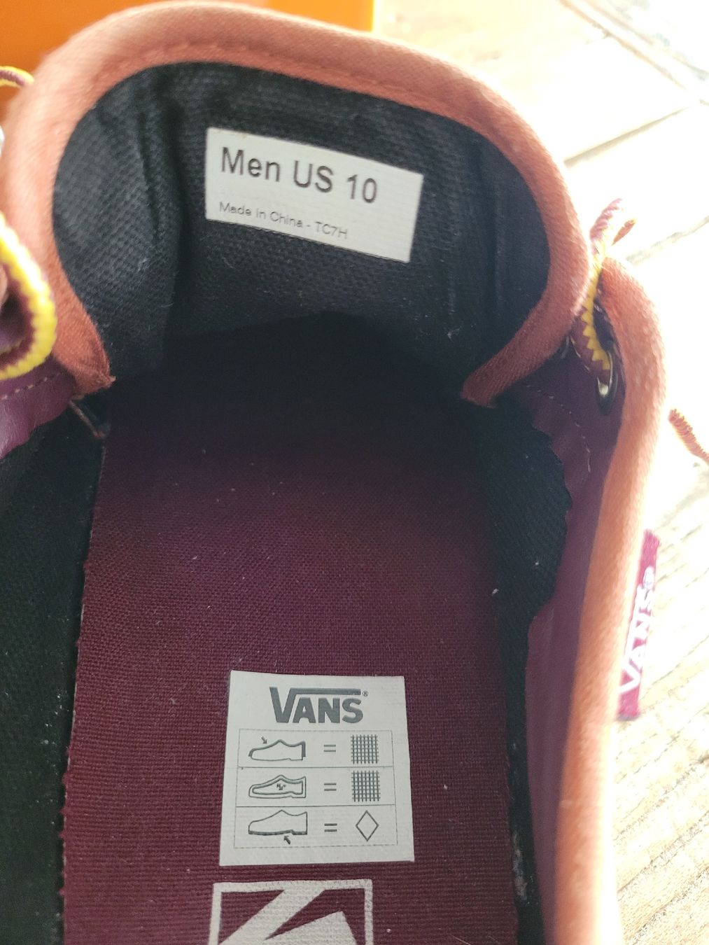 Vans Herrenschuhe: Vans Authentic Sneaker Gr. 43 / US 10 Herbstfarbe – Gebraucht aus Allschwil von nel_cbk8 3