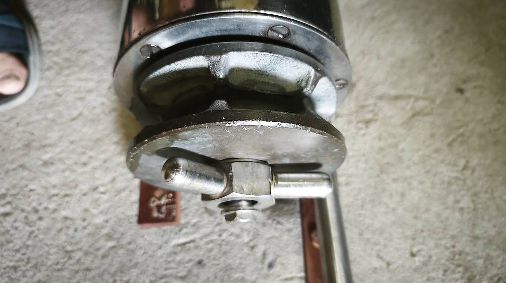 Barche: Manuelle Ankerwinde 68 mm für Boote – Usato da Solothurn venduto da Uherbert 3