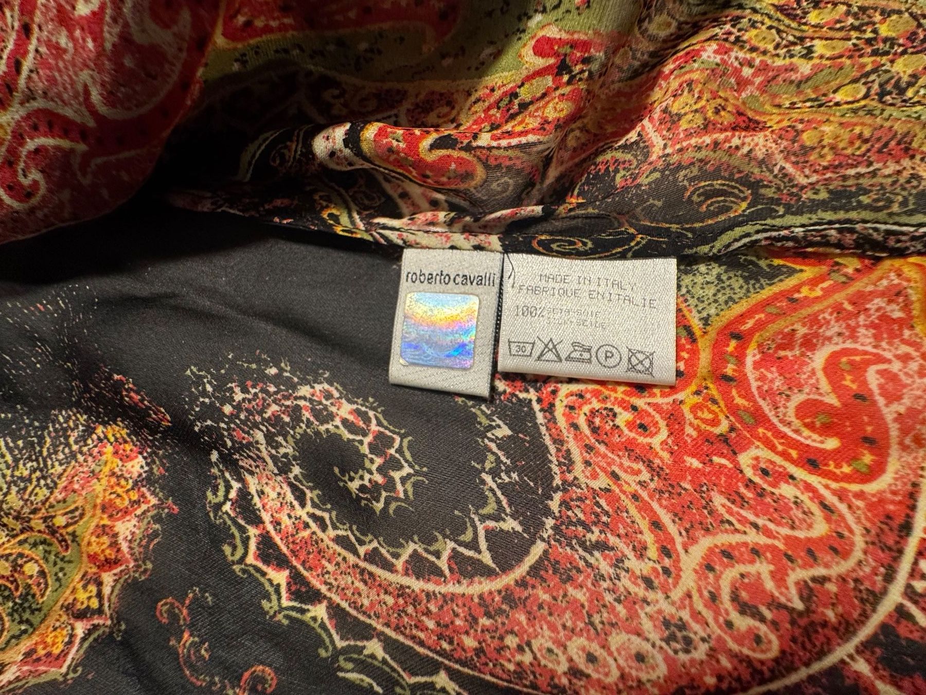 Roberto Cavalli Camicette: Roberto Cavalli Seidenbluse mit Schalabschluss GrM – Usato da Zumikon venduto da calibru 6