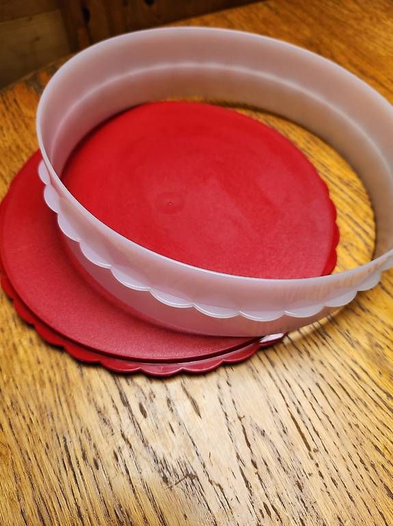 Tupperware Contenitori & Simili: Tupperware Hochstappler rot – Usato da Gstaad venduto da Meiel2020 1