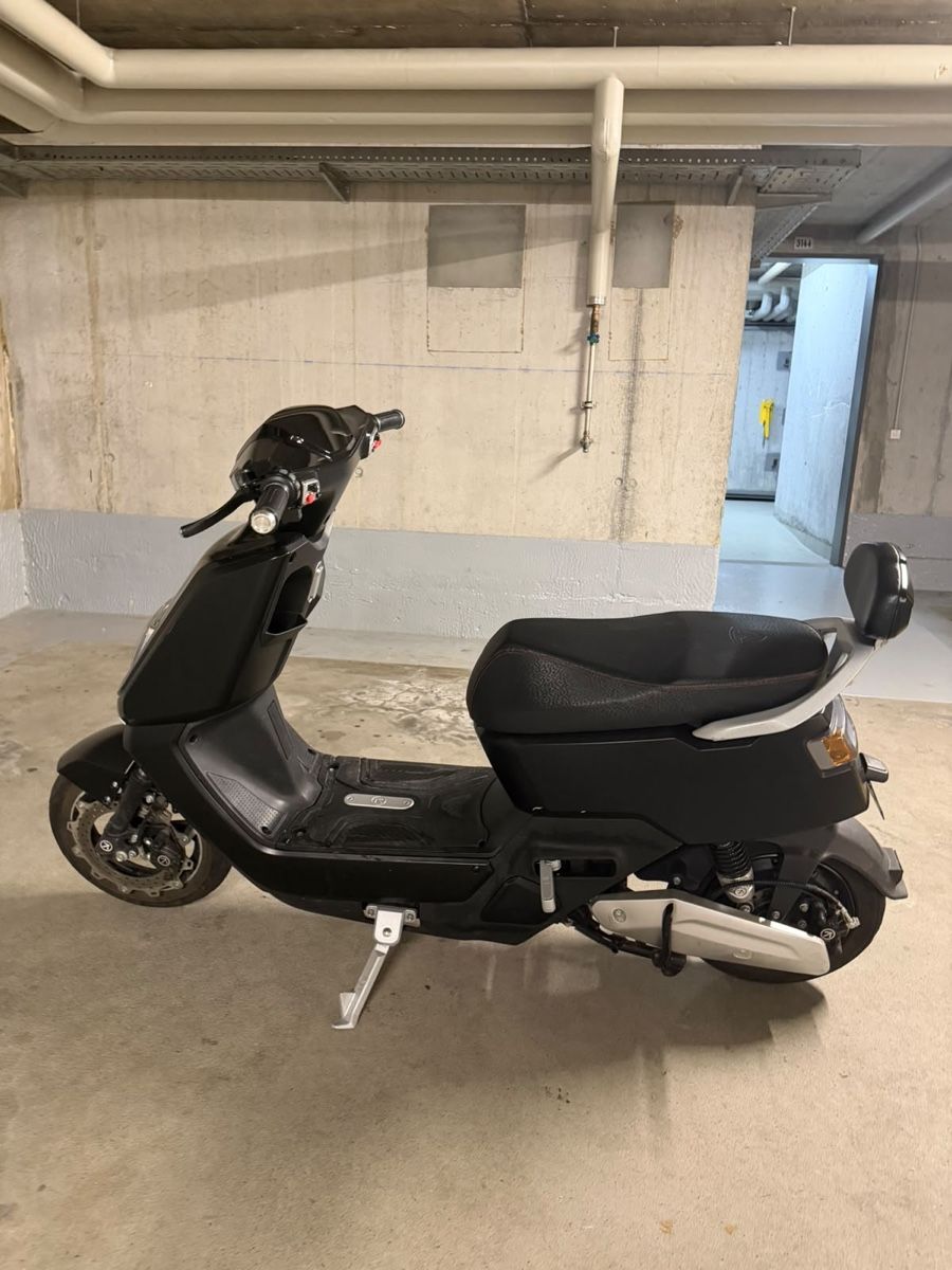 Vespino Scooters: E-Roller Vespino 7i – D'occasion à Rüti ZH par havana02 2