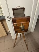 Ancienne caméra de voyage / suisse, fabriqué à Fleurier