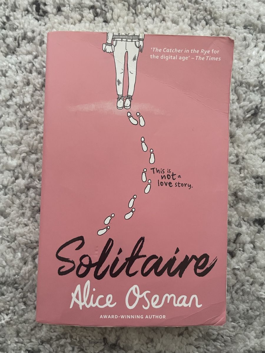 Livres: Alice Oseman-Solitaire – D'occasion à Thalwil par ana_d7qr