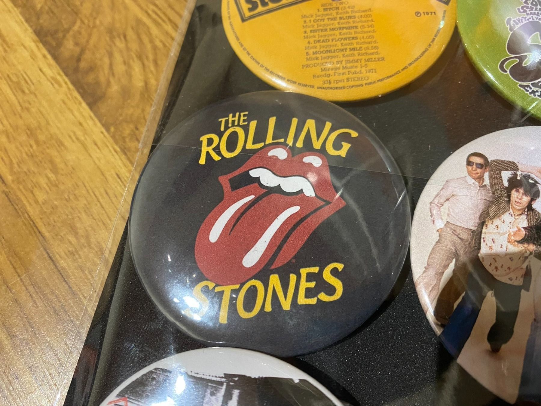 Plaketten & Abzeichen: The Rolling Stones Ansteck Badges! – Neu (gemäss Beschreibung) aus Basel von VinylLover68 4