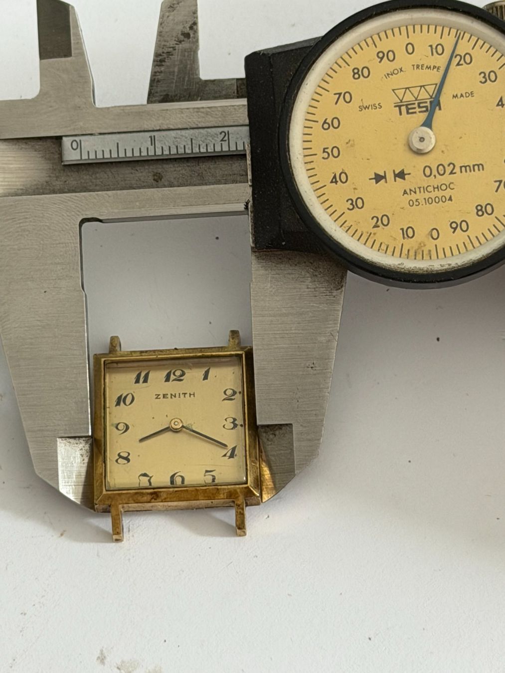 Zenith Orologi: Zenith Handaufzug – Difettoso da Worblaufen venduto da chronyves 5