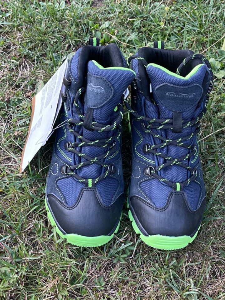 Scarpe da uomo: NEUE Wanderschuhe, Trekkingschuhe von Weissenstein, Gr. 35 – Nuovo e nell'imballaggio originale da Berikon venduto da Samira08 1