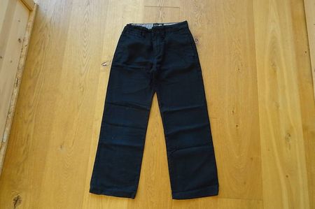 Schwarze Hosen NEU, ca Grösse 140