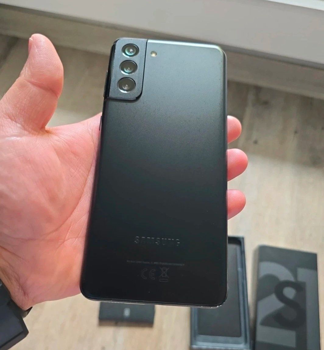 Samsung Telefoni cellulari / Smartphones: Samsung S21 Plus 5G (128GB) – Usato da Luzern venduto da Waince786