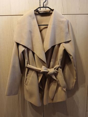 Superbe manteau léger, mi-saison beige, comme neuve