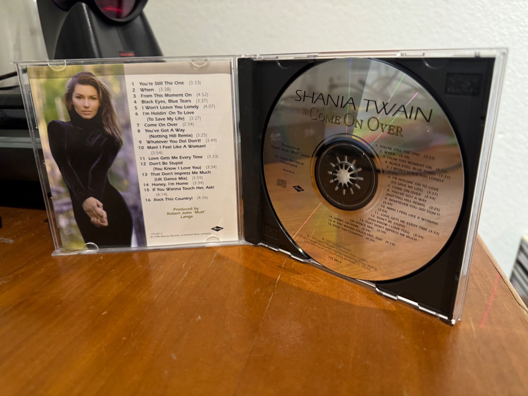CDs: Shania Twain - Come On Over - HA13A – Gebraucht aus Küsnacht ZH von swisssales.net 2