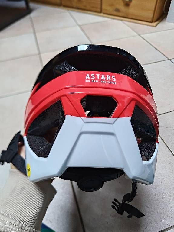 Caschi: Casque VTT alpistars taille M – Usato da Martigny venduto da juc_m7m8 1