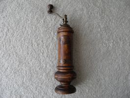 Grosse Vintage Pfeffermühle