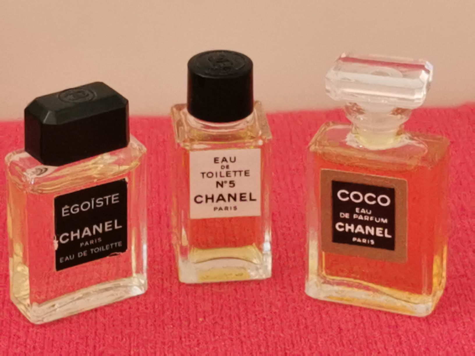 Chanel Profumi & Eau de Toilette: Chanel original drei Miniatur Parfüm – Nuovo e nell'imballaggio originale da Schlieren venduto da vlalif 1