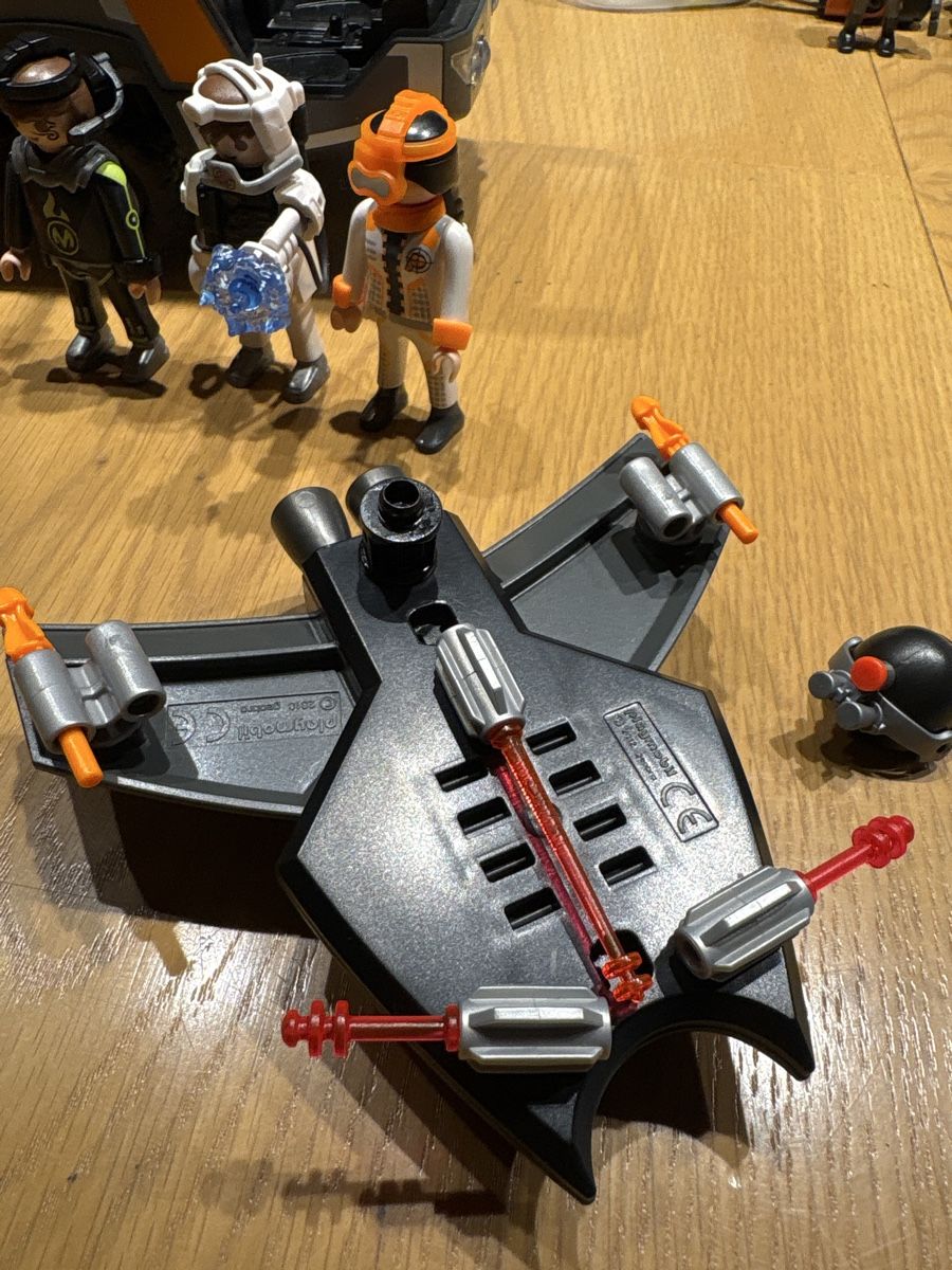 Playmobil Giocattoli: Spionage Team mit Van Playmobil – Usato da Staffelbach venduto da Cherry4 6
