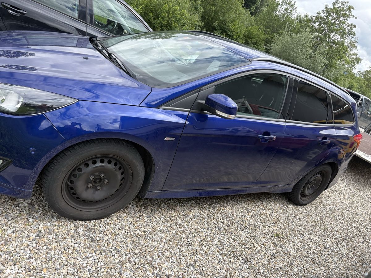 Ford Autos: Ford Focus Kombi – Defekt aus Hergiswil LU von Amrein1208 2
