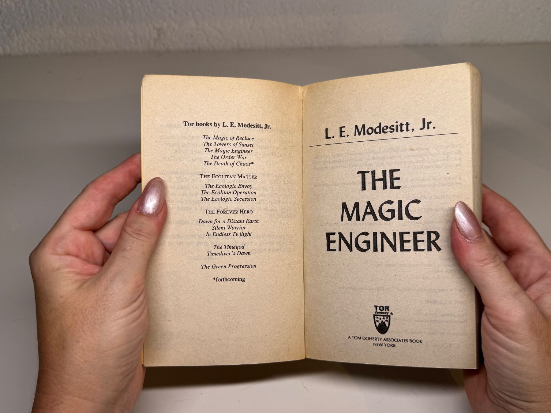 Libri: NOVEL: L.E. Modesitt jr., The Magic Engineer – Usato da Grosswangen venduto da English_books 2