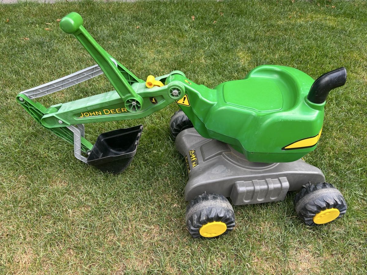 Rolly Toys Fahrzeuge für Kinder: RollyToys rollyDigger John Deere – Gebraucht aus Oberuzwil von Ivan_Zamorano