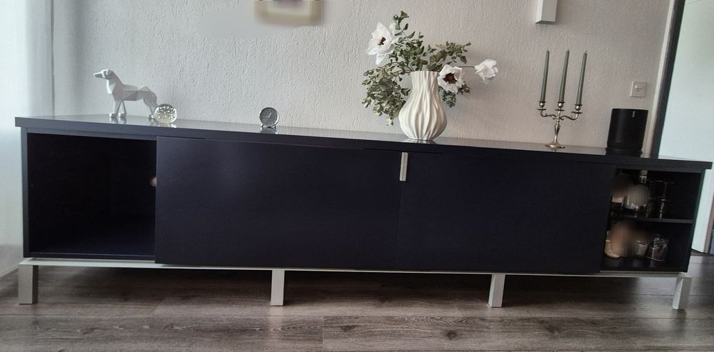 Sideboard /Lowboard 3m (Gebraucht) in Herzogenbuchsee für CHF 50 – nur Abholung auf Ricardo kaufen