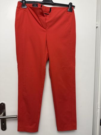 Damen Hose rot Grösse 40 guter Zustand