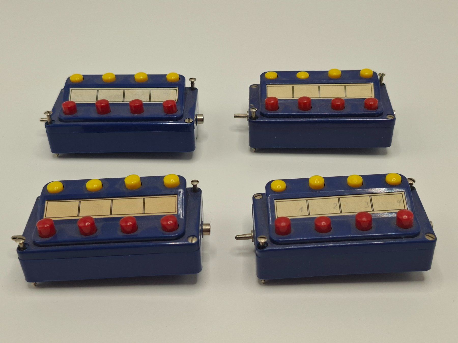Märklin Modellini di ferrovie: Märklin 7210 Stellpult 4 x – Usato da Birr venduto da waruco 1