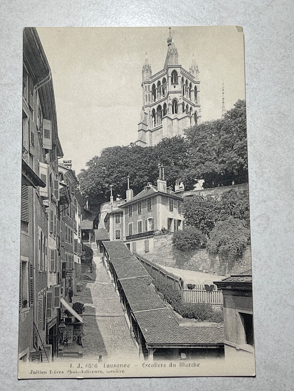 Ansichtskarten: Lausanne, Escaliers du Marché - – Gebraucht aus Strengelbach von Aschatan5