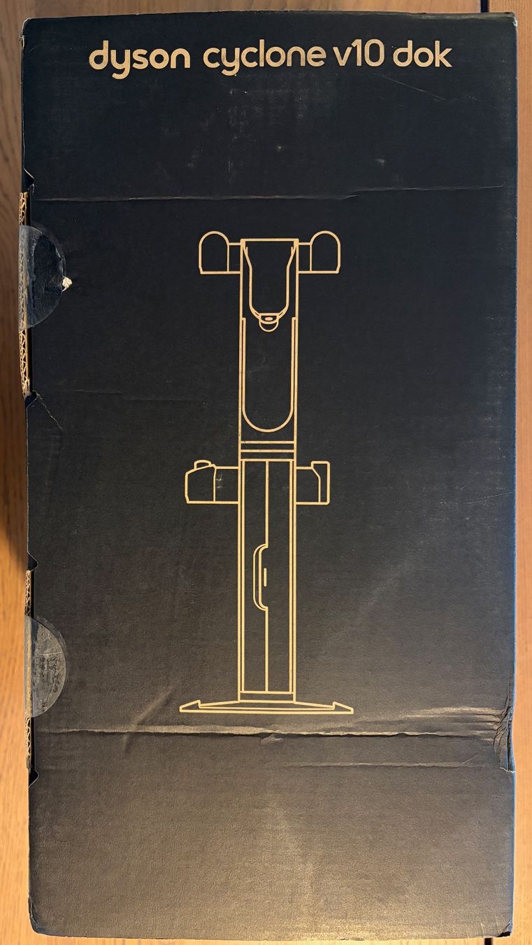 Dyson Aspirateurs & Accessoires: NEW Dyson Cyclone V10 Dok – Neuf avec emballage d'origine à Cham par all_rd7b 3