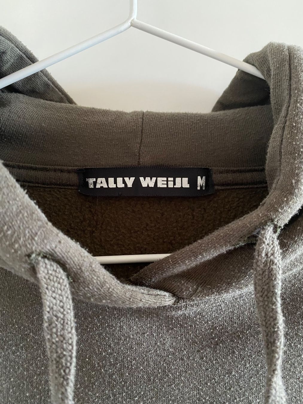 Maglioni & Felpe: Hoodie von Tally Weijl – Usato da Oberdiessbach venduto da cor_2nrl 3