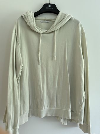 Nile Pullover