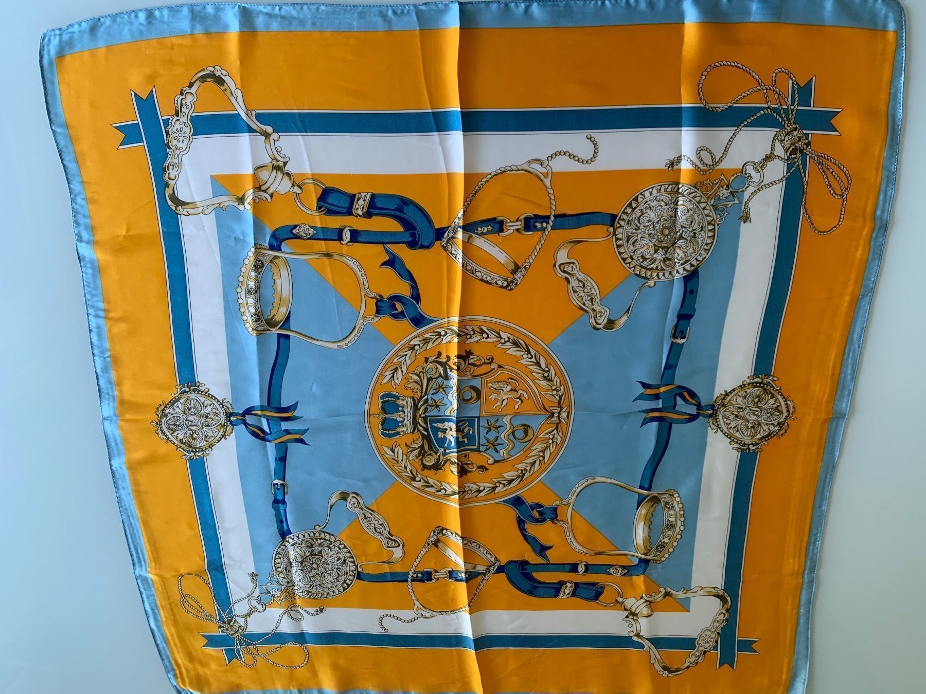 Foulard & Sciarpe: Foulard wunderschön – Nuovo e nell'imballaggio originale da Adliswil venduto da Jessik0 5