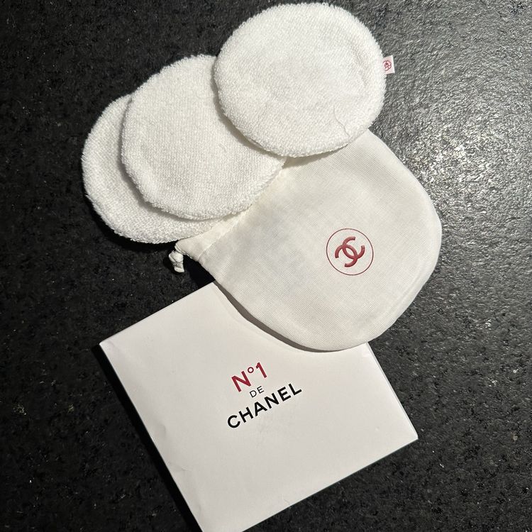 Chanel cotton pads & No7 face & eye palette NEU! Kaufen auf Ricardo