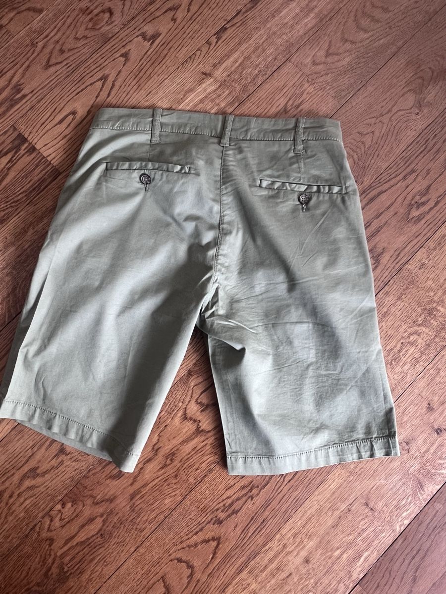 Pantaloni: Bermuda kaki – Nuovo (secondo la descrizione) da Servion venduto da sap_w8wg 1