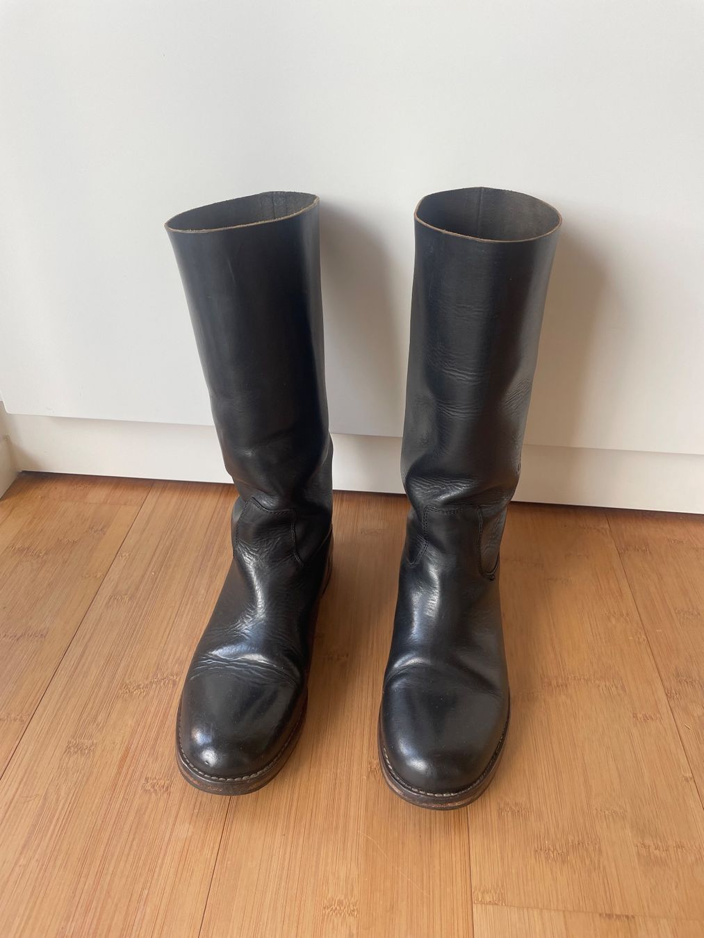 Scarpe da donna: Stiefel Leder schwarz Schaftstiefel – Usato da Vairano venduto da Sorella22