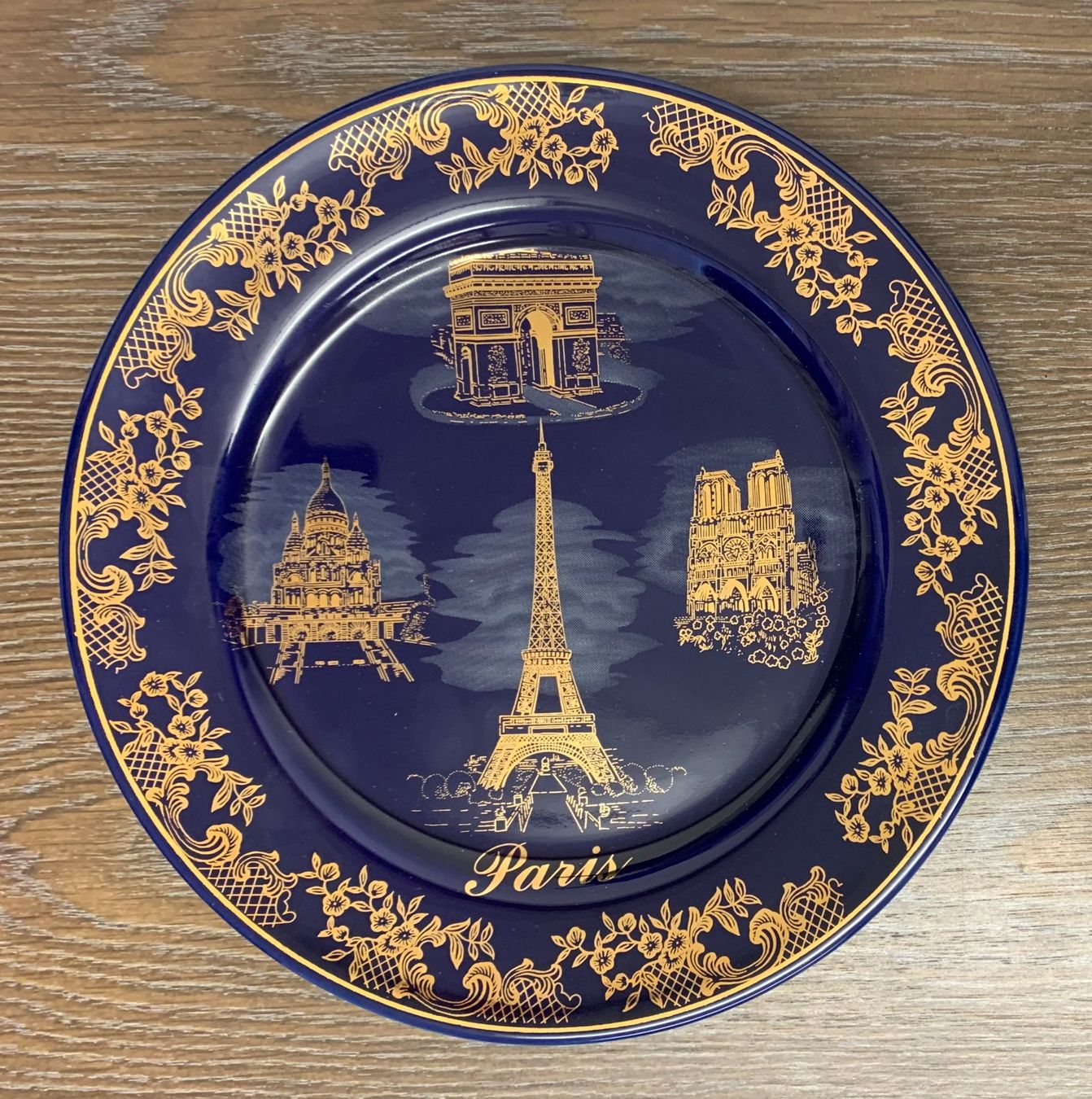 Teller: Souvenir Teller - Paris – Neu (gemäss Beschreibung) aus Gundetswil von Egro100