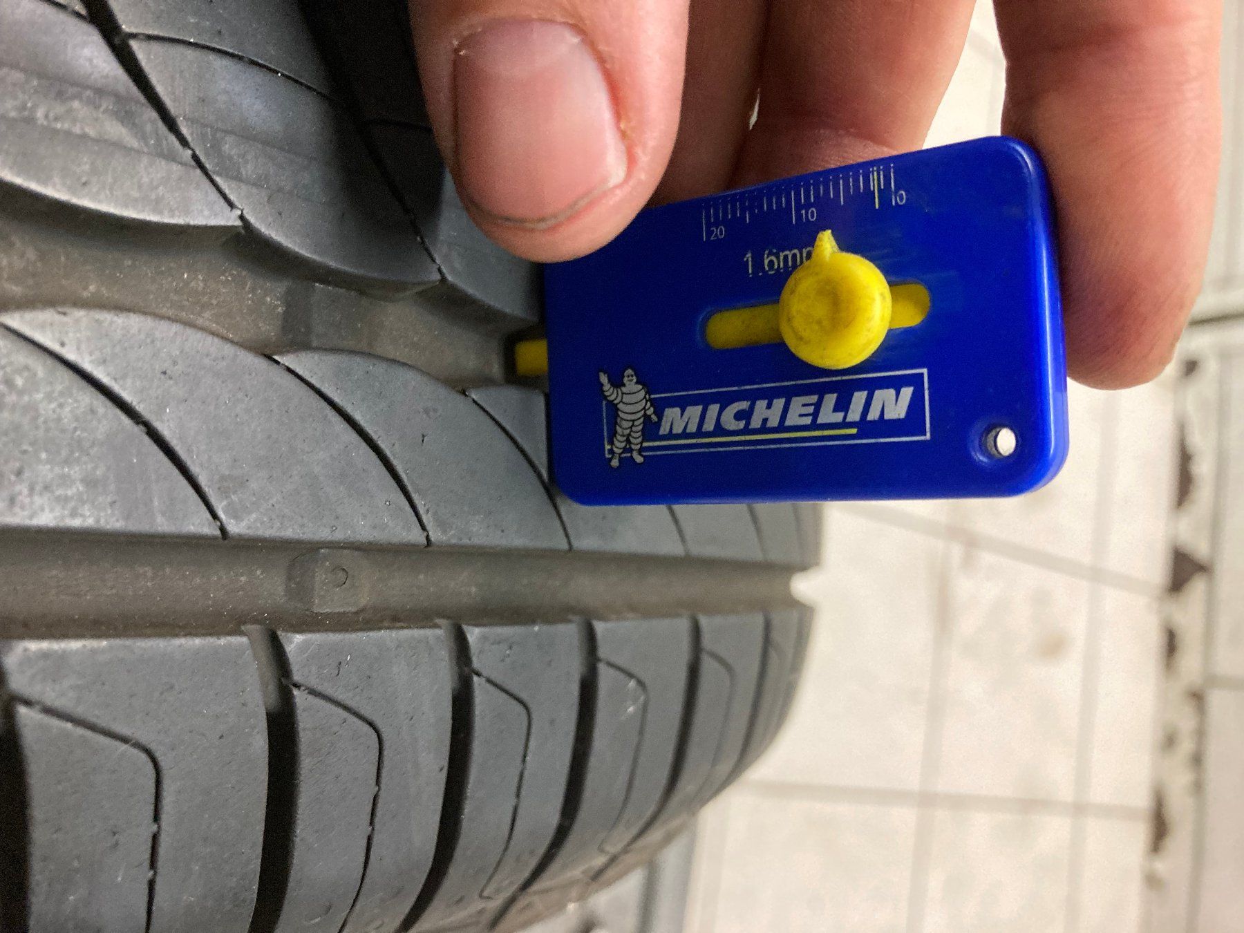 Pirelli Pneus & Kompletträder: 185/65R15 Sommerpneu Pirelli – Gebraucht aus Cham von WB2223 5
