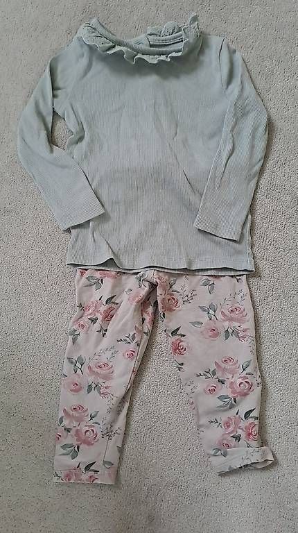 Lotti & Set di vestiti: Kinderkleider / Kleiderpaket grösse 92 – Usato da Neftenbach venduto da Ctruempi 1