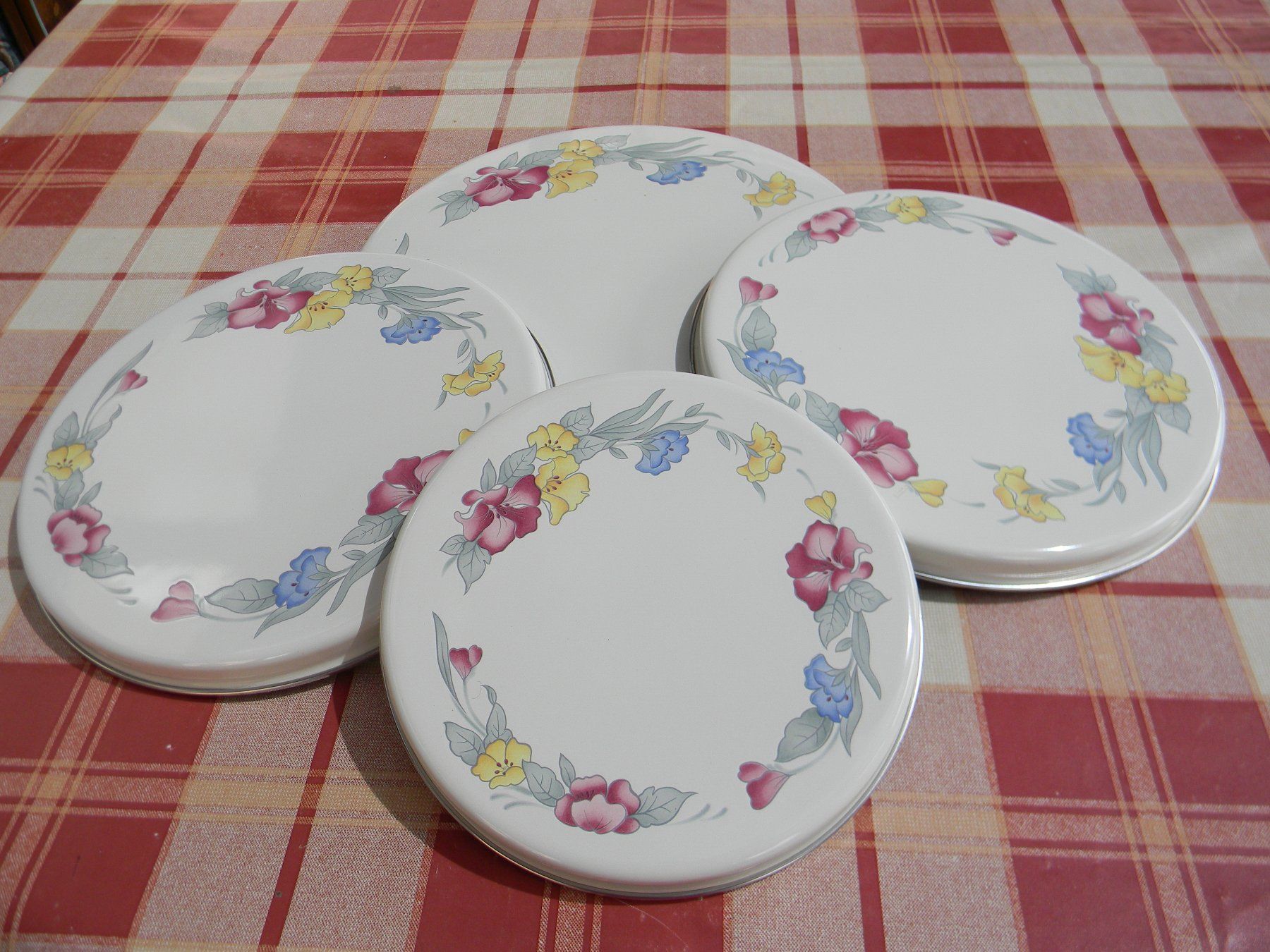 Elettrodomestici da cucina: couvre-plaques de cuisinière électrique – Usato da Bournens venduto da monique048
