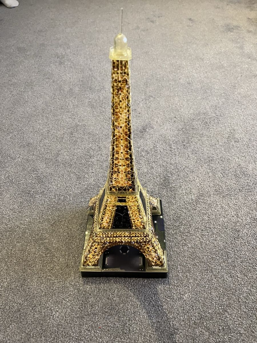 Ravensburger Puzzle: Ravensburger 3D Puzzle Eiffelturm mit LED, komplett! – Usato da Uznach venduto da Schranik 3