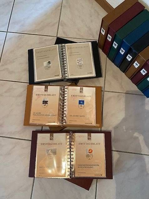 Tutti i francobolli: Albums Erstagsblatt Deustchepost 1980-2000 – Usato da Denges venduto da manuelfelder64 4